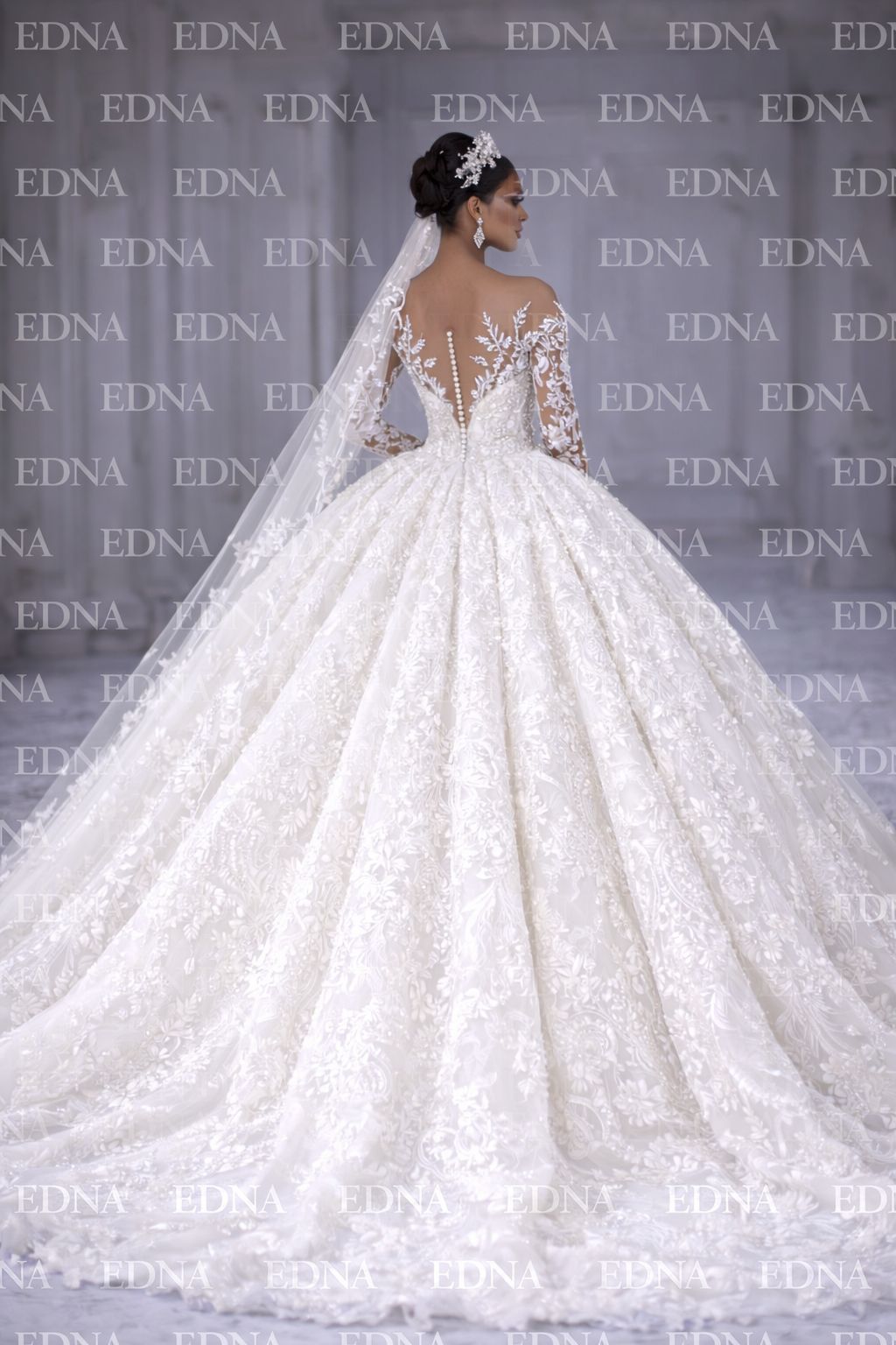 Snow White Majesty